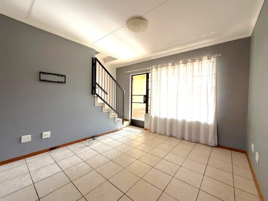 2 Bedroom Property for Sale in Hillside Free State